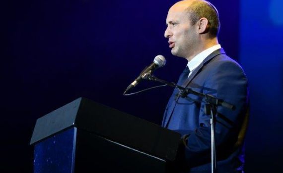 ביום הזיכרון; בנט שולח מסר לאיראן: "אל תנסו אותנו"