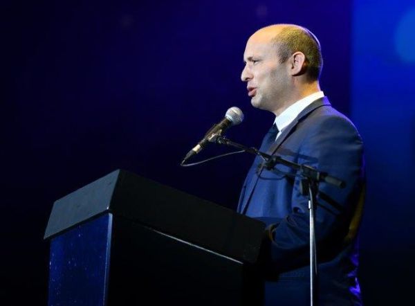 ביום הזיכרון; בנט שולח מסר לאיראן: "אל תנסו אותנו"