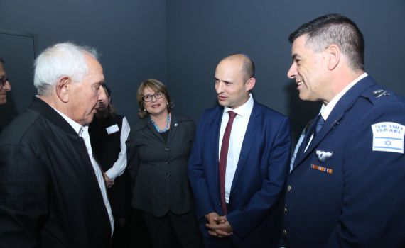 בנט: "שורדי השואה הם נדבך מרכזי בבניית המדינה"