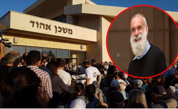 אבל כבד: הרב אביחי רונצקי זצ"ל הובא למנוחות
