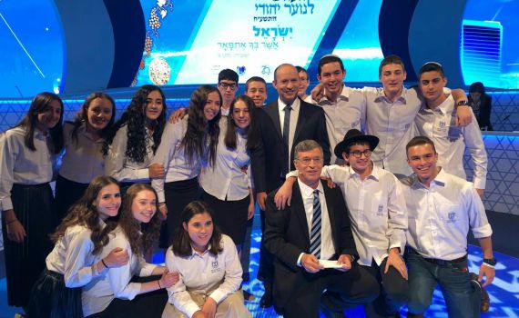 בנט עונה לגרוסמן: צה״ל הוא שלנו; מגבים את חיילנו"