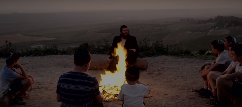 צפו: כשסיפורו המרגש של הרב קרליבך הפך לשיר 