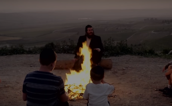 צפו: כשסיפורו המרגש של הרב קרליבך הפך לשיר 