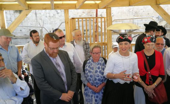 משפחות שכולות עלו להר הבית; הח"כים נשארו בחוץ