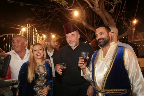 מעקיבא עד ניב סולטן: הסלבס חוגגים מימונה