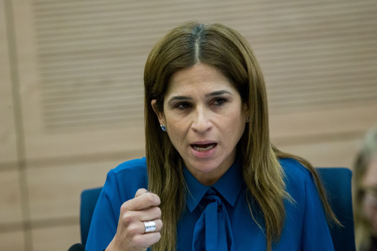 בן ארי לנתניהו: "לא הגיוני שהיועץ מטריד וממשיך בעבודתו"