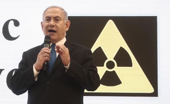 בימין שיבחו, בשמאל גינו; כל התגובות לנאום הגרעין