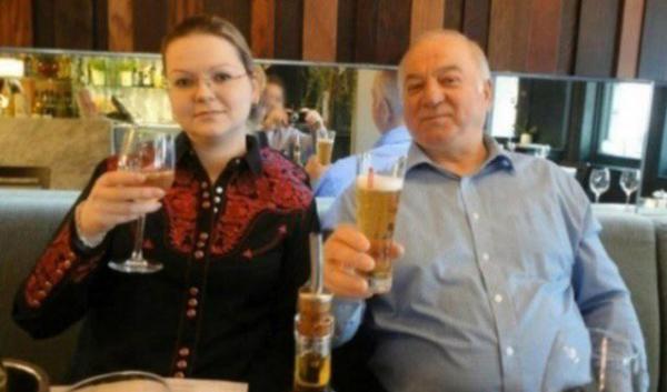 דיווח בבריטניה: בתו של המרגל הרוסי שוחררה