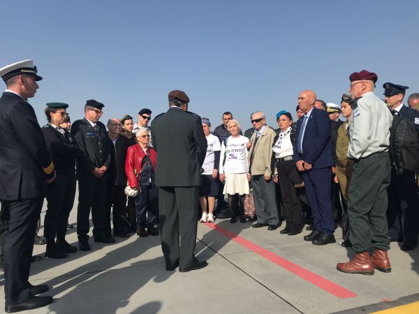 צפו: משלחת צה"ל נחתה בפולין לקראת מצעד החיים