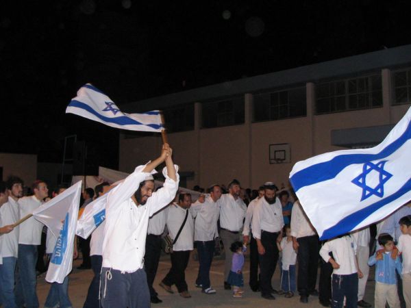 הדליקו אור ברחובות: ישיבת ההסדר בעכו חוגגת 15 שנה