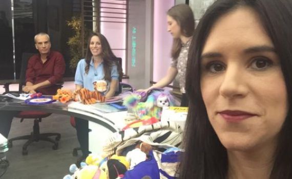 יחד עם רן בנימיני: זה הג'וב החדש של אמילי עמרוסי