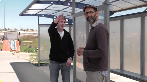 זוכרים ושרים: יוני גנוט לזכר החללים בצומת גוש עציון