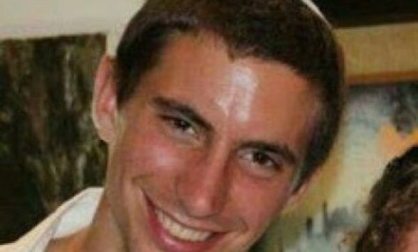 אלחי רפואה במחווה מרגשת לחברו הדר גולדין ז"ל