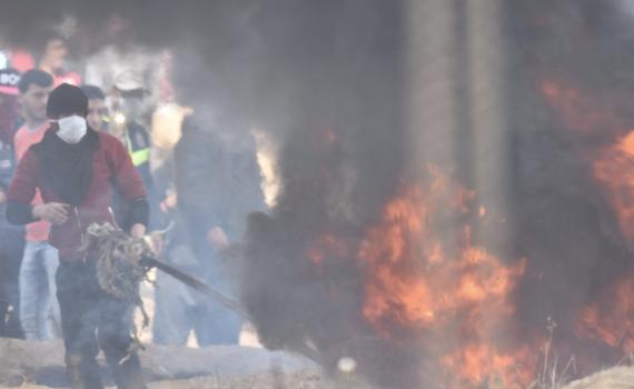 צפו: כך פוגעים מחבלים בגדר הגבול עם עזה