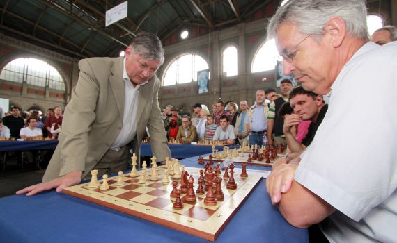משחק המלכים: אלופי העולם בשחמט בירושלים