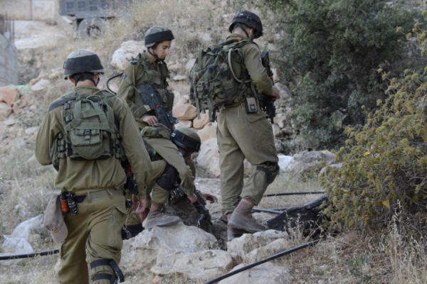 לוחם 'כפיר' נשלח לכלא בגלל שגידל זקן בעומר