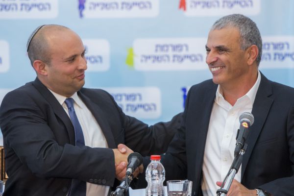 נתניהו מקדם 'מודל בריטי' נגד בג"צ; כחלון מתנגד