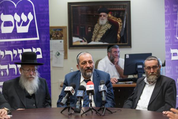 המפלגות החרדיות מתנגדות להדחת חנין זועבי