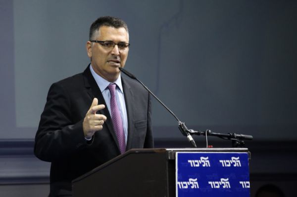 סער: "שתי מדינות לשני עמים- סיסמא, לא פתרון"