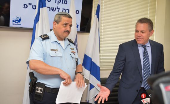 דיווח: כהונתו של אלשיך לא תוארך