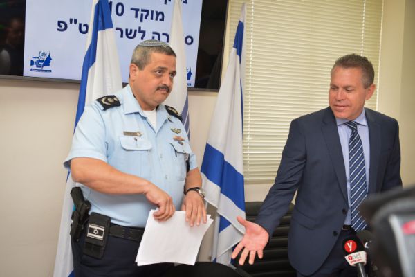 דיווח: כהונתו של אלשיך לא תוארך