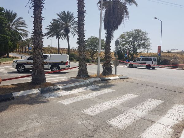 פיגוע דקירה במישור אדומים; המחבל נוטרל