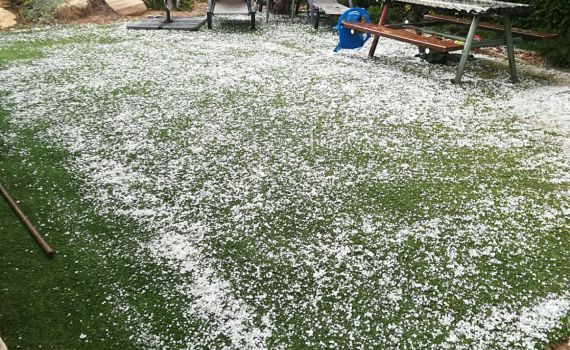 נכנסים לשיא הסופה; צפו בסופת ברד אימתנית בערד