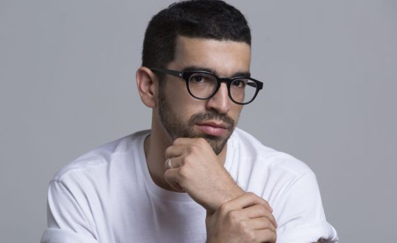 "היתה לי זכות נדירה לשיר את המילים האלו"•צפו