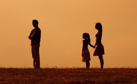 ניכור הורי: עולמם הקשה של ילדי הגרושים