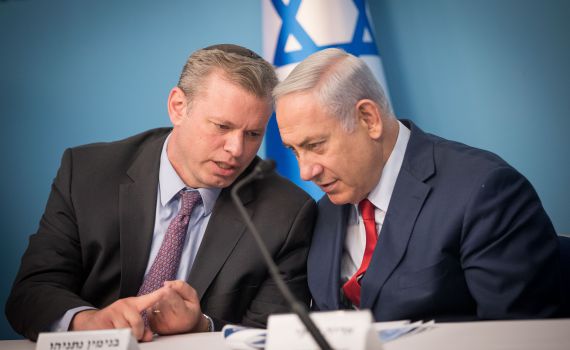 טלטלה: מנכ"ל משרד רה"מ אלי גרונר פורש מתפקידו