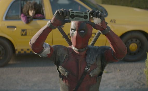 דדפול 2 • מצחיק, אלים ובעיקר חסר מעצורים