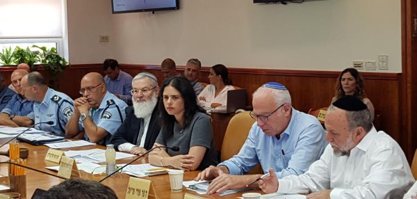 השרים התכנסו לדיון דחוף; מאבק בפשיעה החקלאית