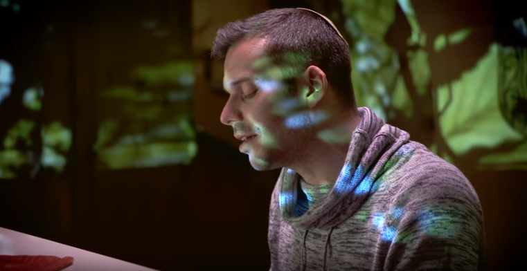 שווה להכיר: יוני כהן בסינגל בכורה מרגש• צפו