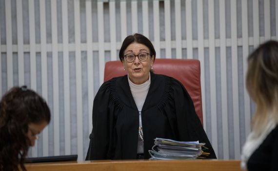 סמכויות בג"ץ בנושאי יו"ש יועברו לבית משפט מנהלי