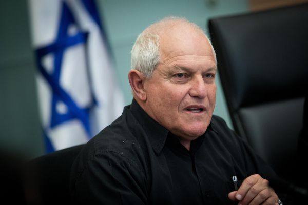 היועמ"ש החליט: כתב אישום מתוקן לחיים כץ