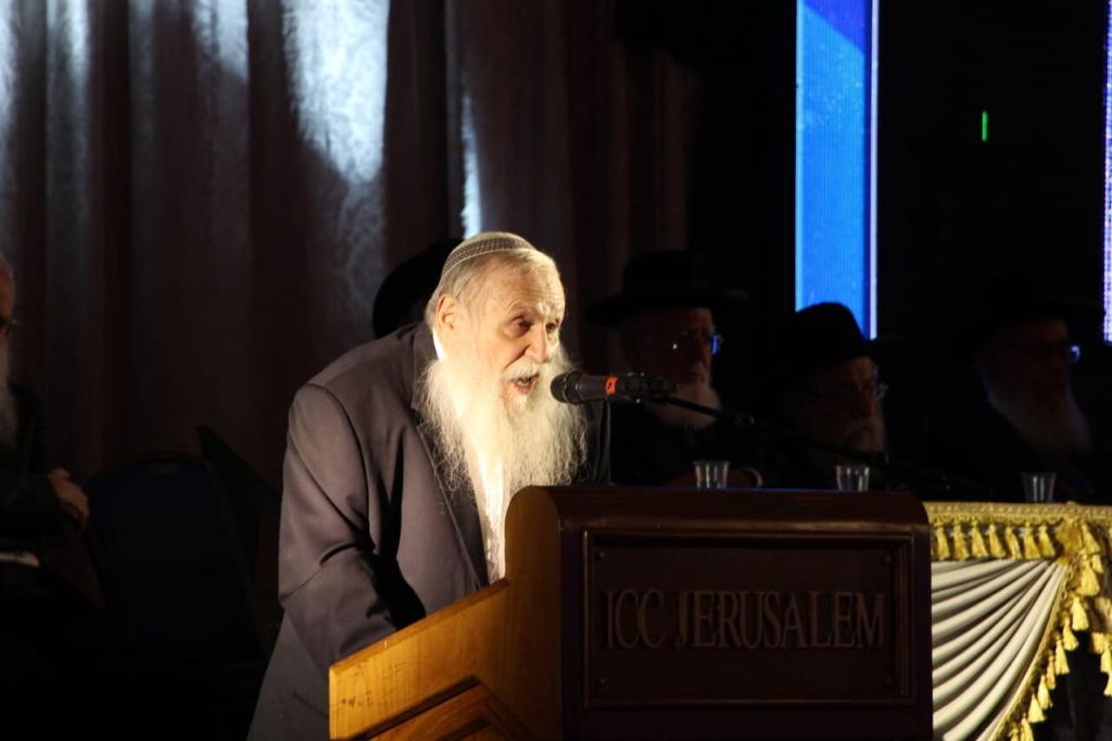 מכתב הרבנים: דווקא חקירת רה"מ תגרום למשבר?