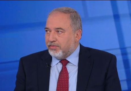 "כשהאיראנים עומדים לשגר טילים, עדיף להקדים אותם"