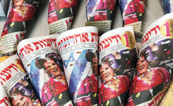 אחרי 'סערת הנעל': השף הגיש את הקינוח בתוך עיתון