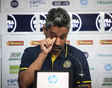 חלוץ מכבי תל אביב הודיע על פרישה מכדורגל