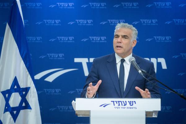 כתב 'במחנה'? ב'יש עתיד' מגיבים: "השתלחות נמוכה"