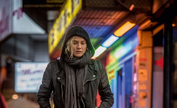 משום מקום• יפה לעין וכואב ללב