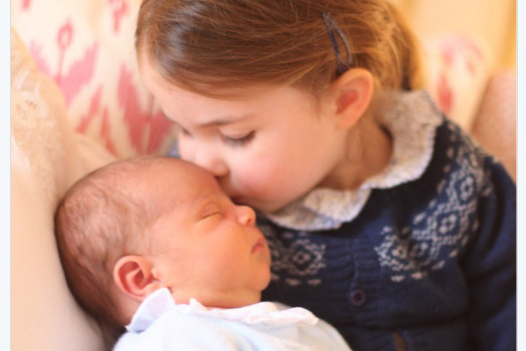 ממיס את הרשת: תמונות חדשות של הנסיך נחשפו