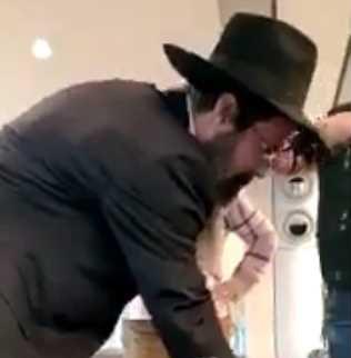 סרטון התפילין: "הגרסה של הפרופ' היא שקר מוחלט"