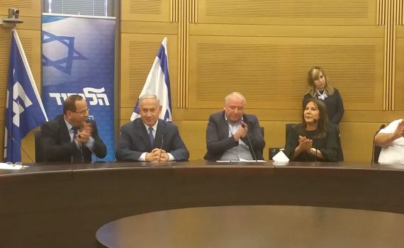 נתניהו הבטיח: עוד שגרירויות בדרך לירושלים