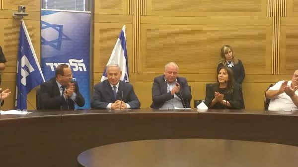 נתניהו הבטיח: עוד שגרירויות בדרך לירושלים