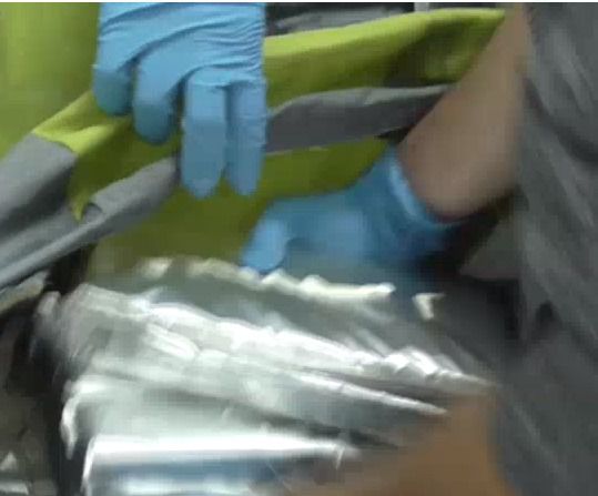 תיעוד: נכדו של ח"כ הבריח 9 ק"ג קוקאין לישראל