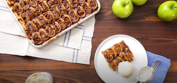 לא תאמינו כמה פשוט להכין קינוח מרשים לשבת• צפו