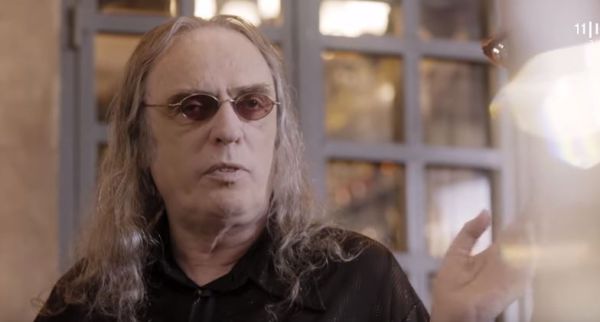 צפו: צביקה פיק מספר על הלהיט החסידי שהוציא