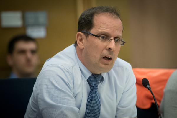 המשנה ליועמ"ש הסרוג: עו"ד רז נזרי