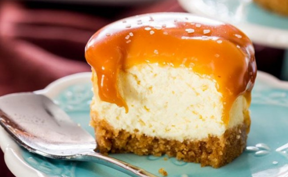 לקראת שבת: הפתעות קטנות בציפוי קרמל ביתי